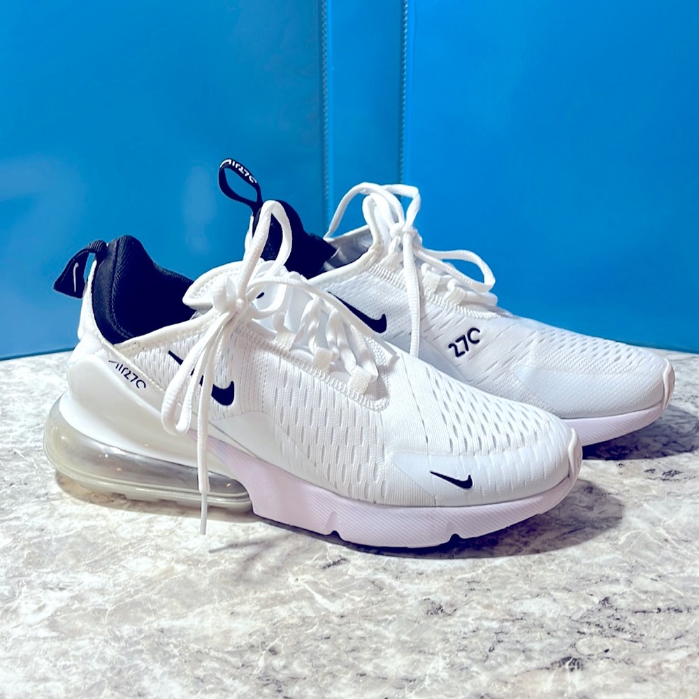 Nike Air Max 270